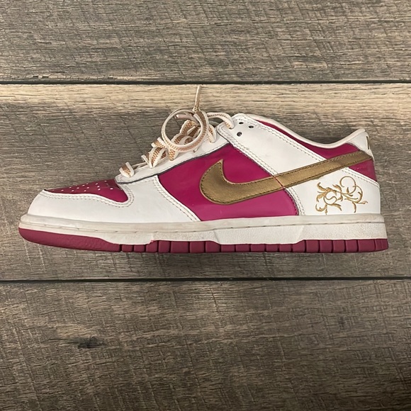 Rare Nike Dunk Low GS 'Rave Pink Gold' - Picture 4 of 16